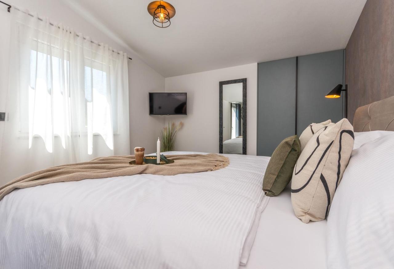 Marilu Luxury Apartments Drage Buitenkant foto